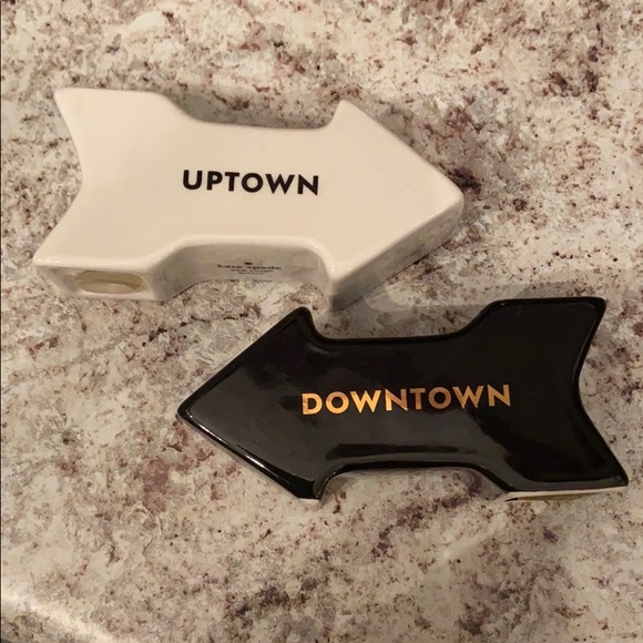 Kate Spade salt and pepper shakers 🧂 - Picture 2 of 6
